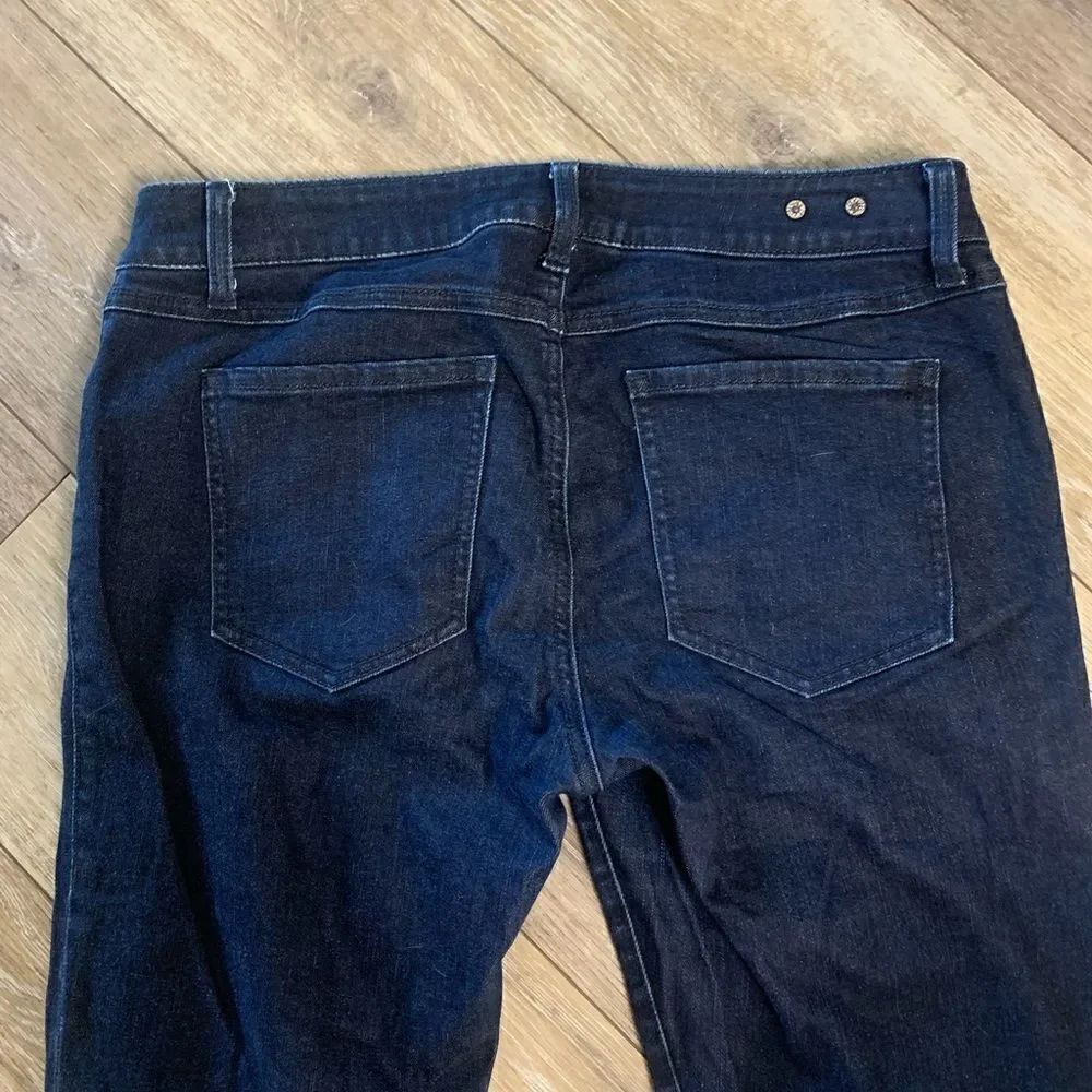 Cabi Skinny Jeans  - Picture 5 of 8